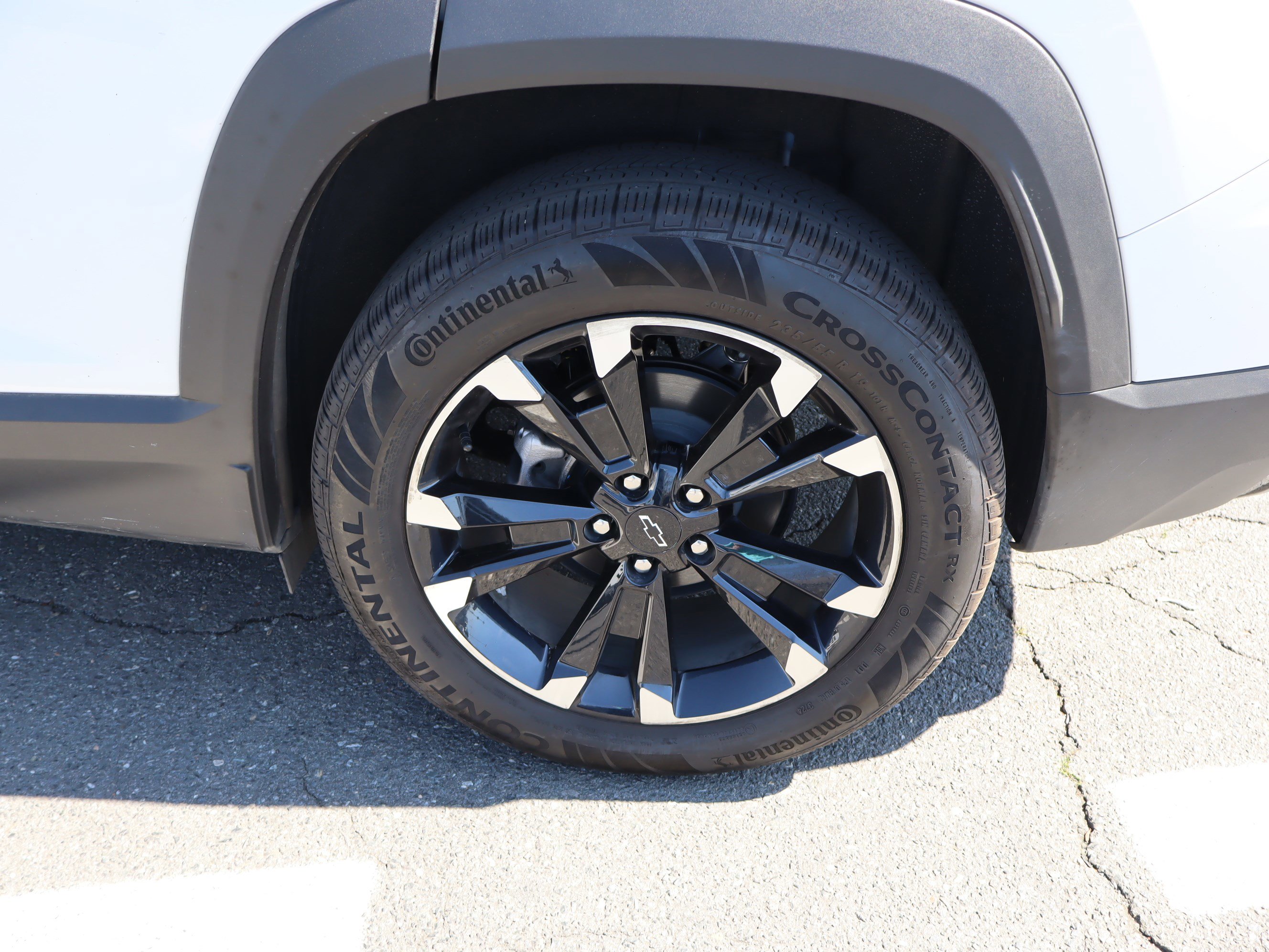 Used 2025 Chevrolet Equinox RS w/ Safety and Technology Package image 40