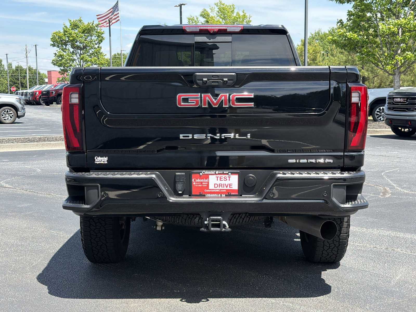 Used 2025 GMC Sierra 2500 Denali w/ Denali Reserve Package AWD/4WD image 27
