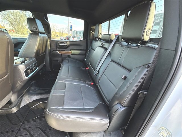 Used 2019 Chevrolet Silverado 1500 High Country w/ Technology Package image 26