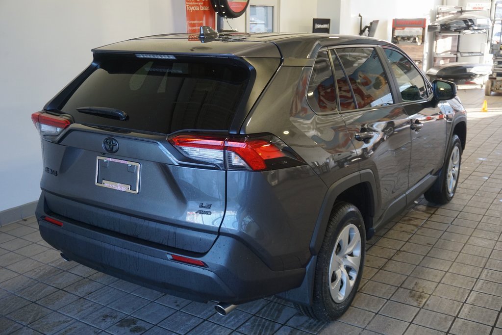 New 2025 Toyota RAV4 LE image 15