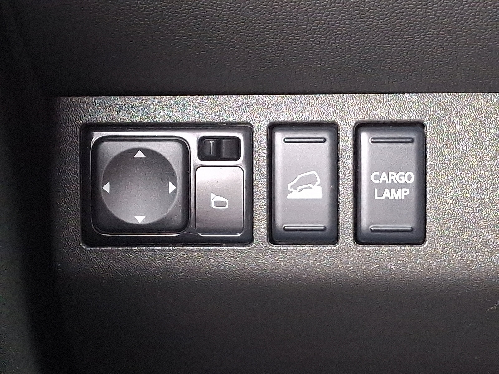 Used 2019 Nissan Frontier PRO-4X image 23