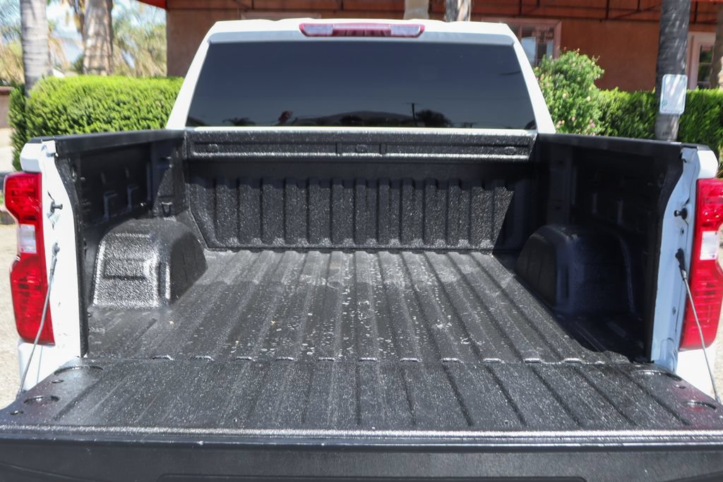 Used 2022 Chevrolet Silverado 1500 LT RWD image 8