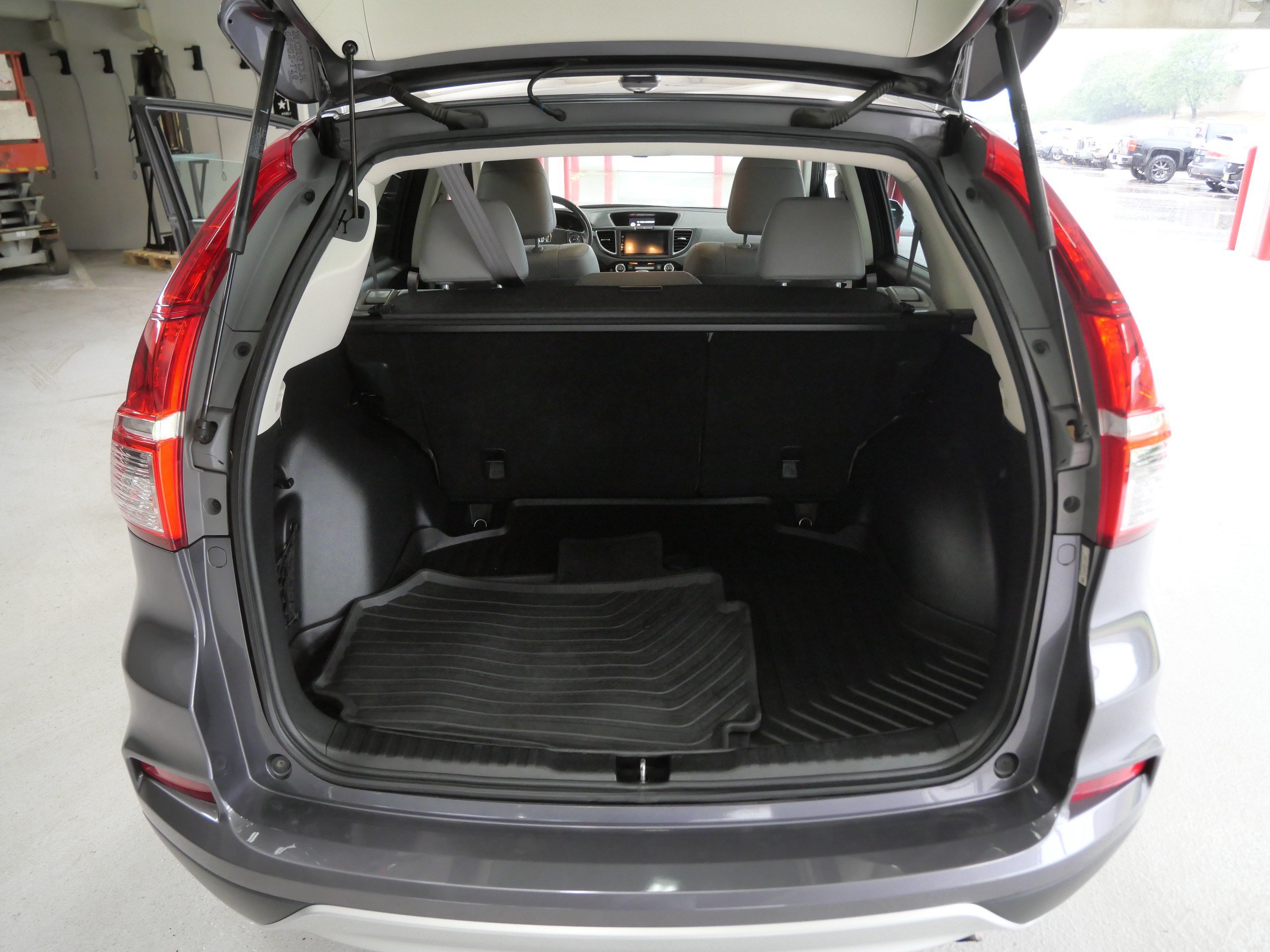 Used 2015 Honda CR-V Touring image 18