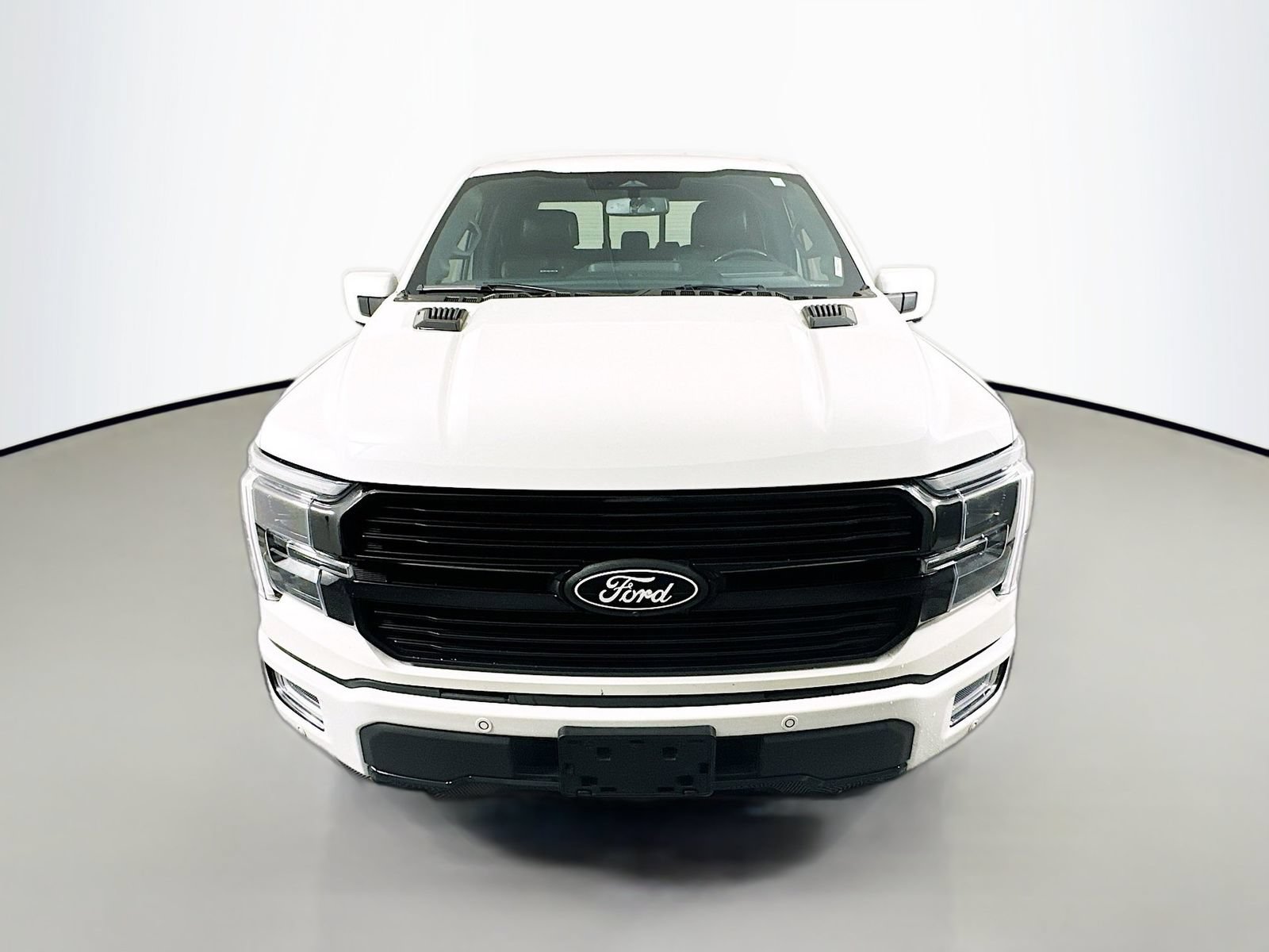 Used 2024 Ford F150 Platinum w/ Equipment Group 702A High AWD/4WD image 2
