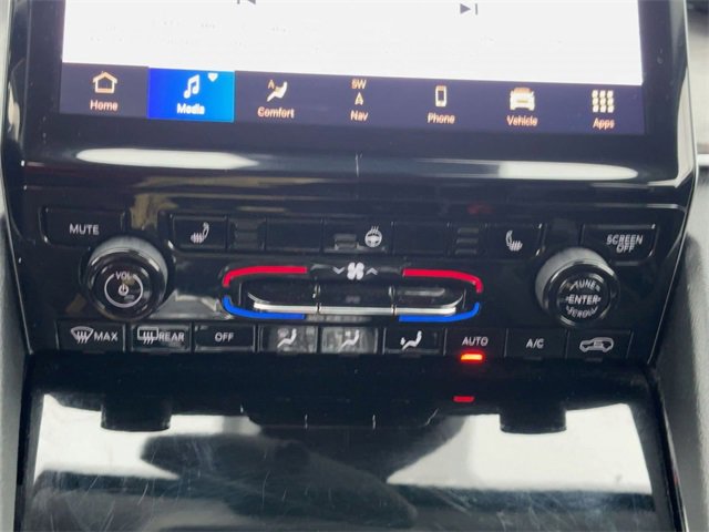 Used 2023 Jeep Grand Cherokee L Limited image 23