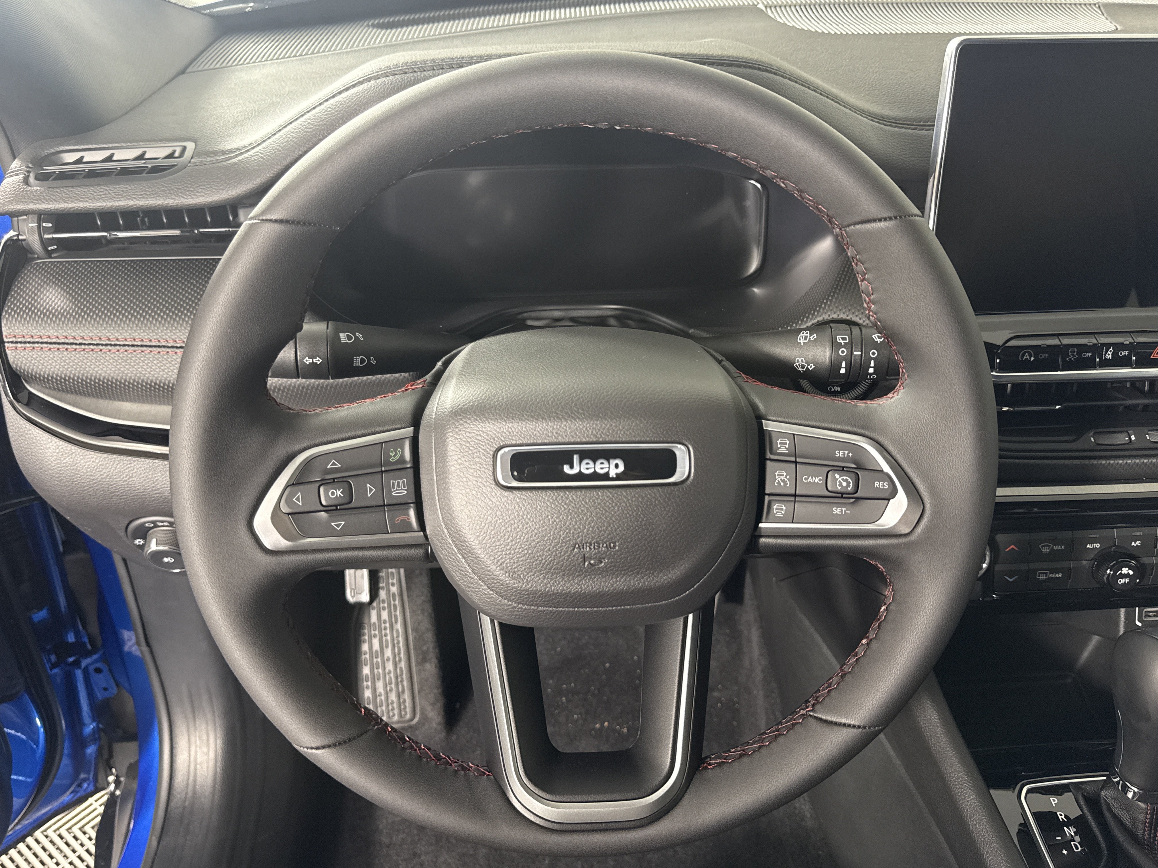 New 2026 Jeep Compass Trailhawk w/ Sun, Sound & Navigation Group AWD/4WD image 16