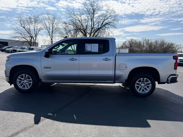 Used 2019 Chevrolet Silverado 1500 LT w/ Texas Edition image 4