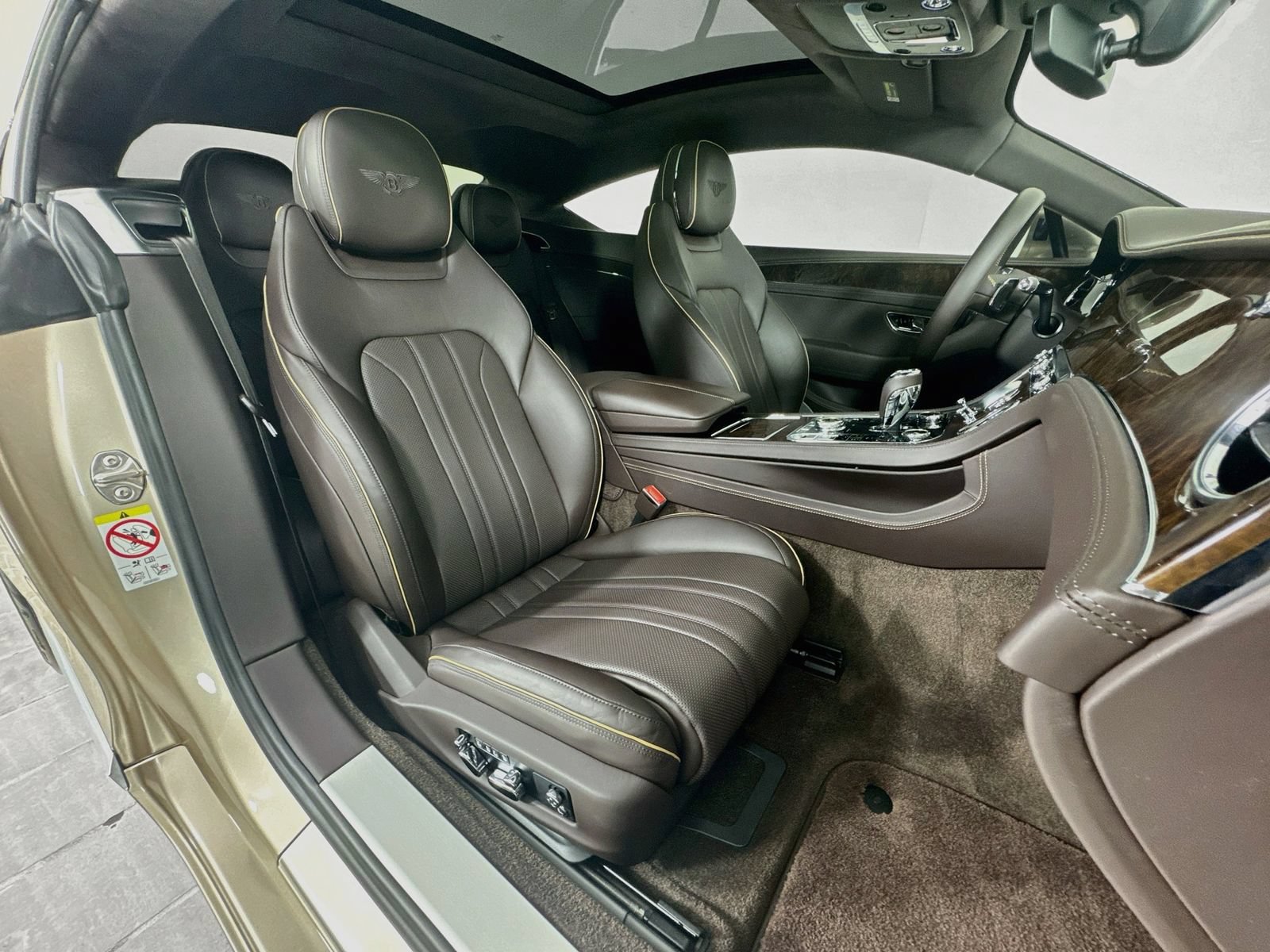 Certified 2023 Bentley Continental GT Mulliner AWD/4WD image 26