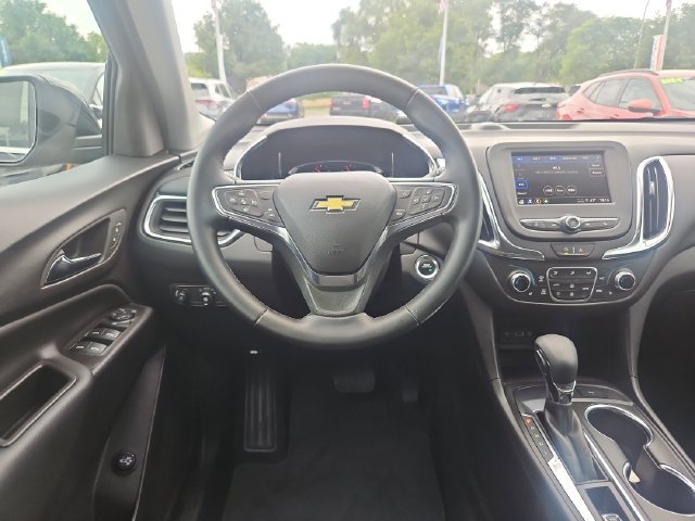 Used 2024 Chevrolet Equinox LT FWD image 13