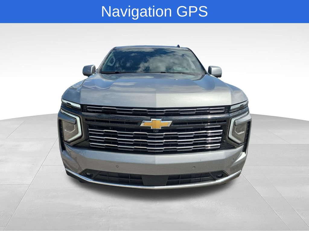 Used 2025 Chevrolet Tahoe High Country AWD/4WD image 10