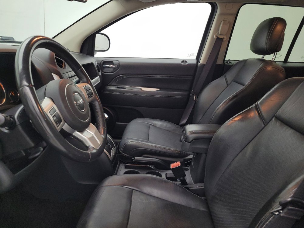 Used 2016 Jeep Compass High Altitude AWD/4WD image 17