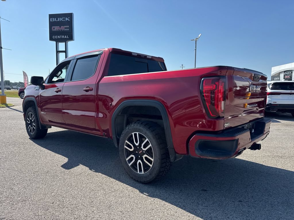 Used 2023 GMC Sierra 1500 AT4 w/ AT4 Premium Package AWD/4WD image 4