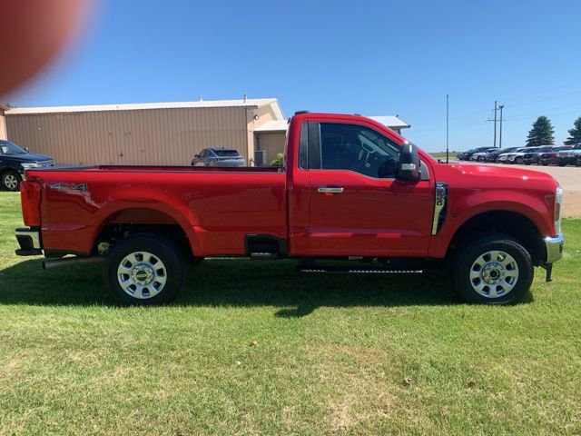 Used 2024 Ford F250 XLT w/ Snow Plow/Camper Package image 7