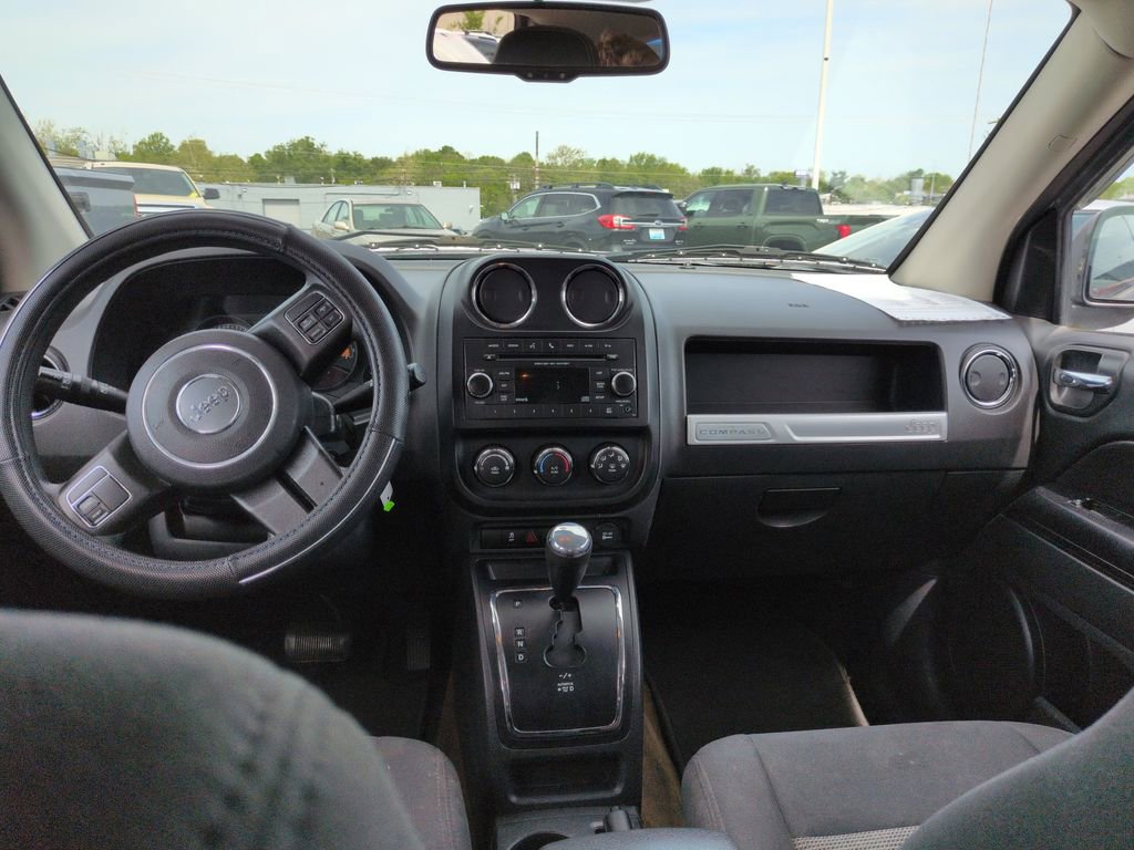 Used 2016 Jeep Compass Sport w/ Power Value Group image 13