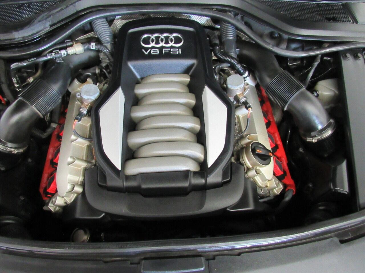 Used 2012 Audi A8 4.2 image 4