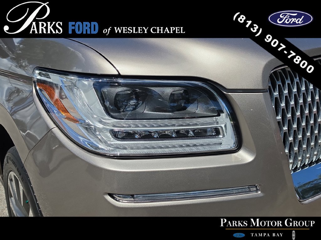 Used 2020 Lincoln Navigator Reserve w/ Luxury Package AWD/4WD image 7