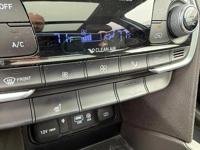 Used 2020 Hyundai Santa Fe SEL w/ Cargo Package image 31