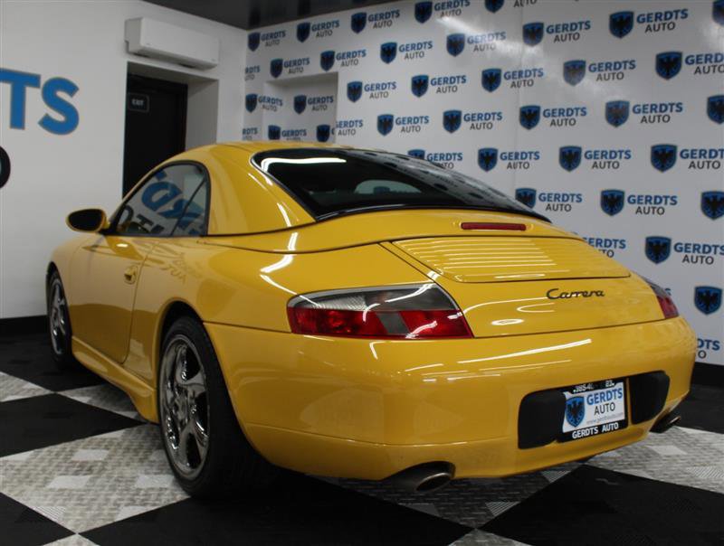 Used 2001 Porsche 911 Carrera image 3