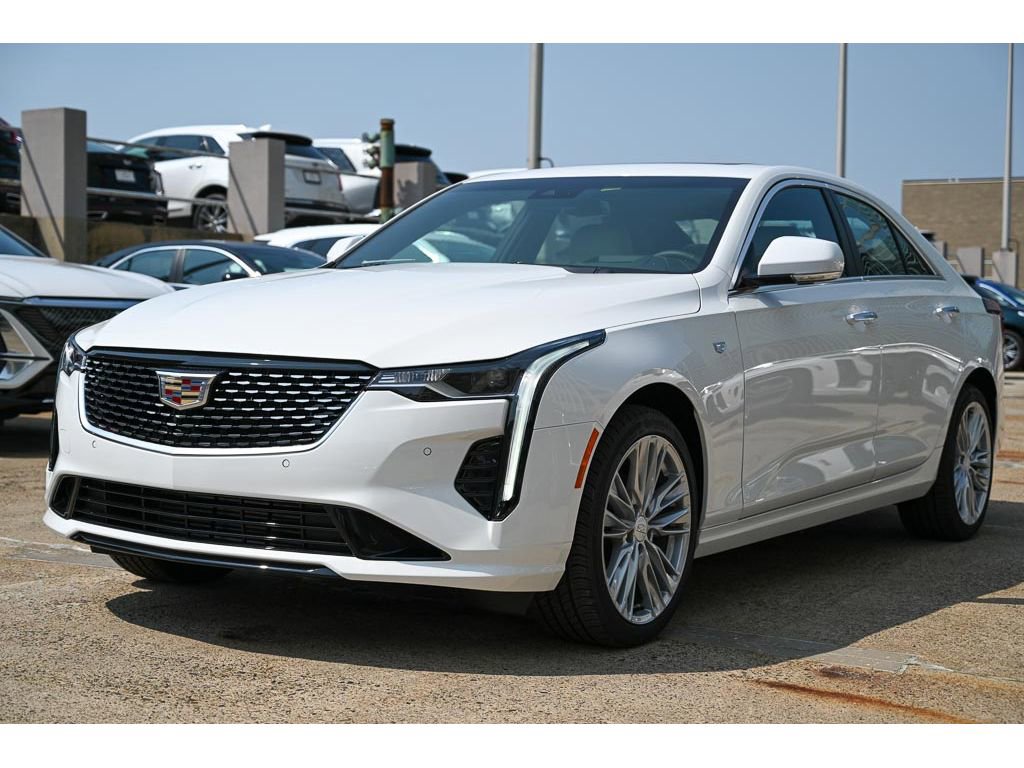 New 2025 Cadillac CT4 Premium Luxury image 4