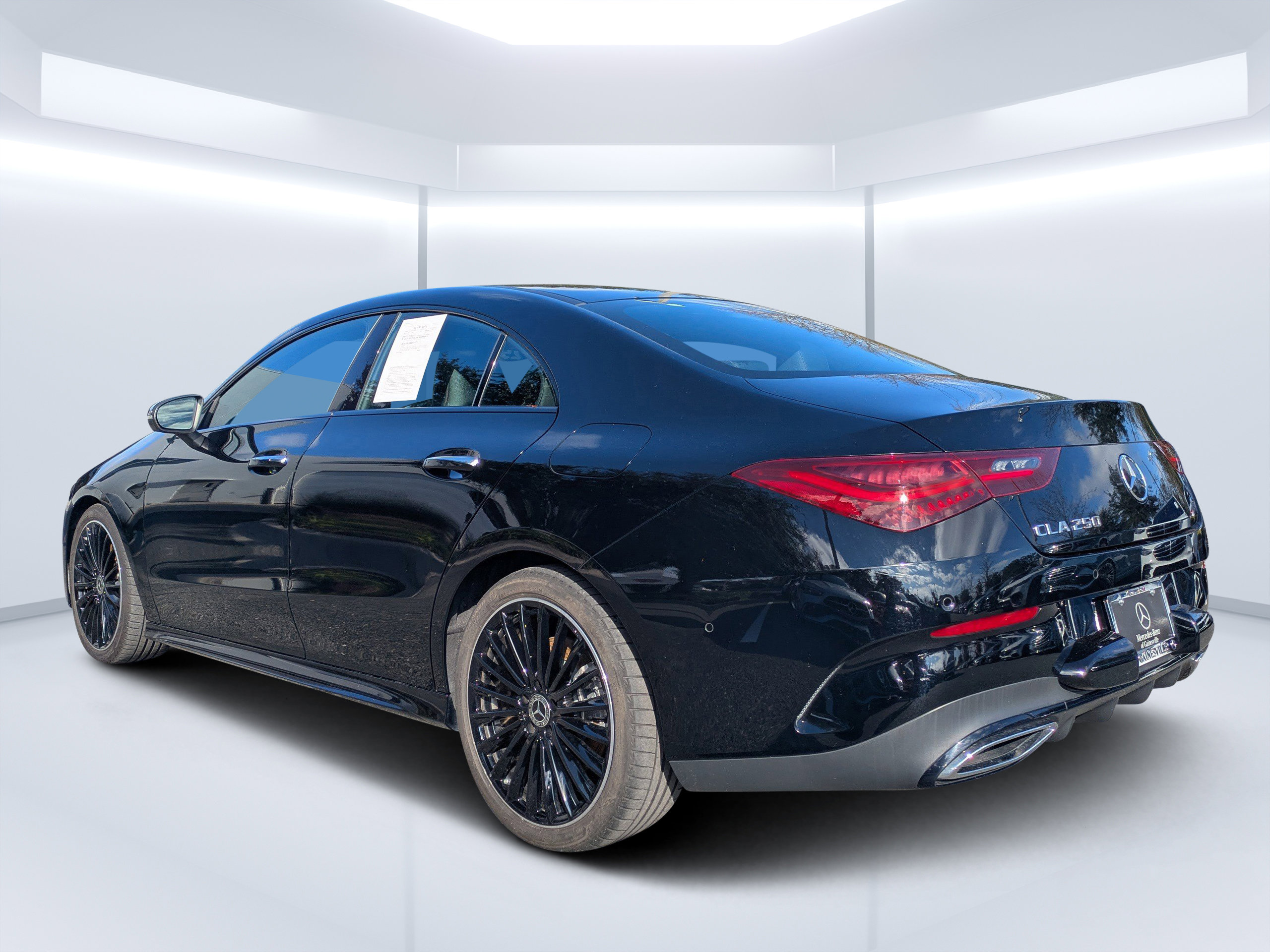 Certified 2025 Mercedes-Benz CLA 250 image 8