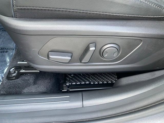 Used 2025 Hyundai Tucson Limited AWD/4WD image 22