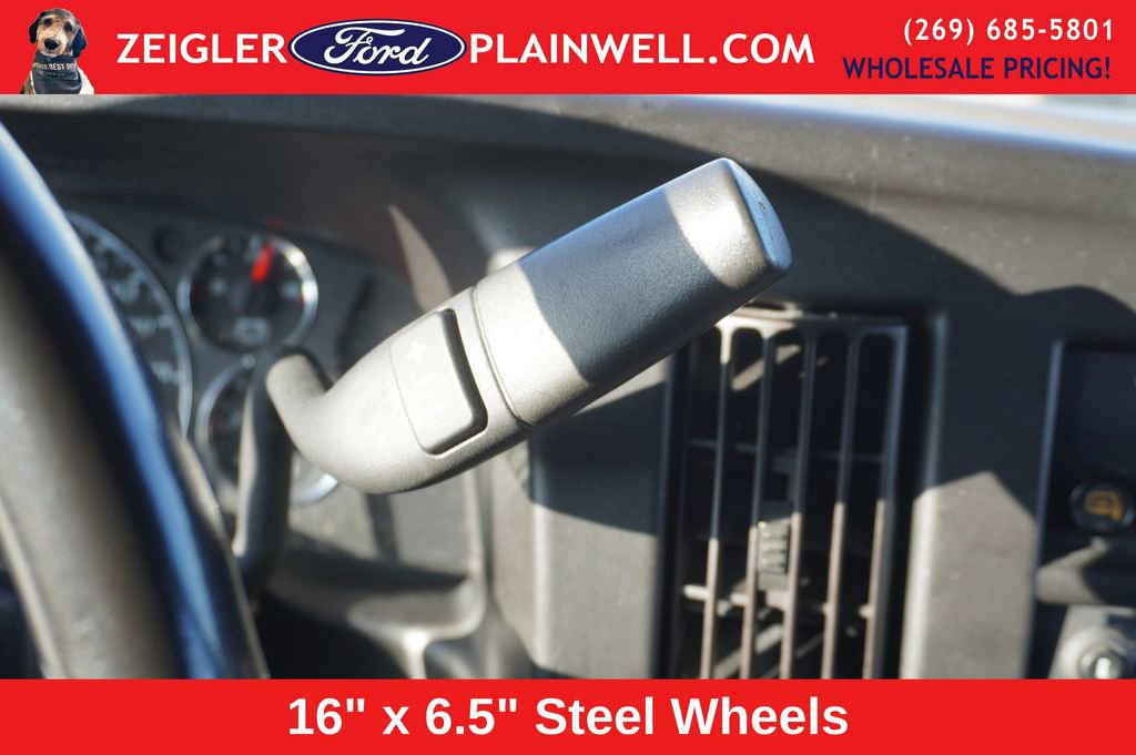 Used 2021 Chevrolet Express 2500 w/ Driver Convenience Package image 18