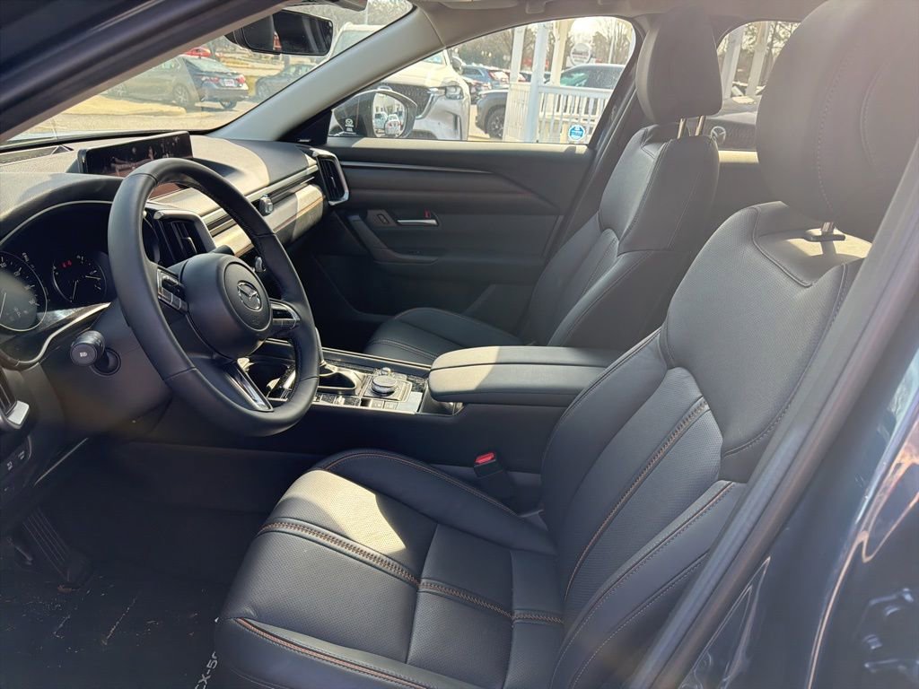 Used 2025 MAZDA CX-50 AWD 2.5 Turbo w/ Premium Pkg image 17