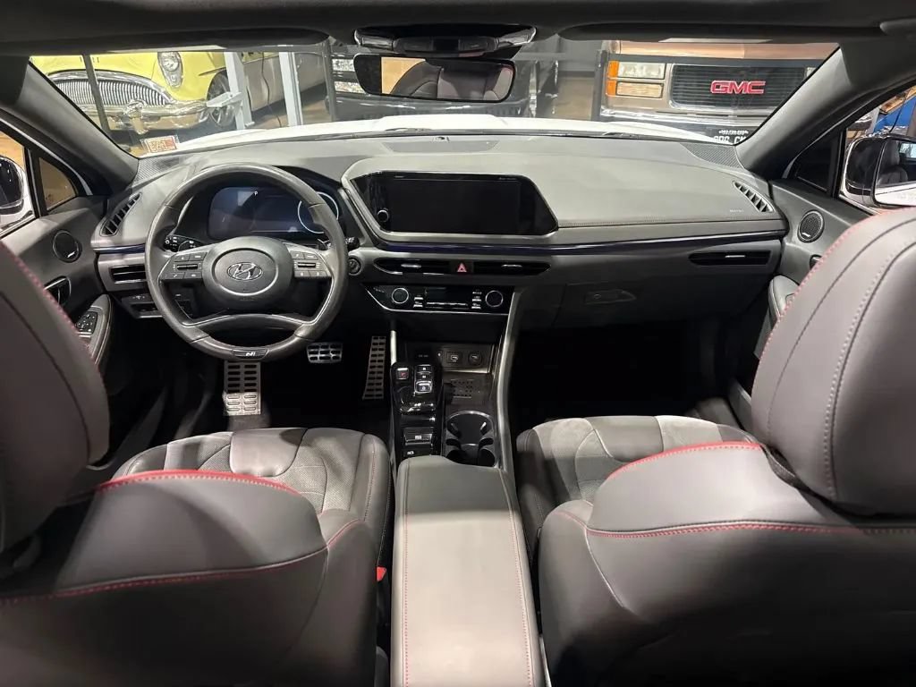 Used 2022 Hyundai Sonata N Line FWD image 17