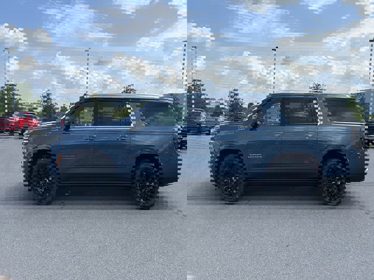 New 2025 Chevrolet Suburban High Country image 4