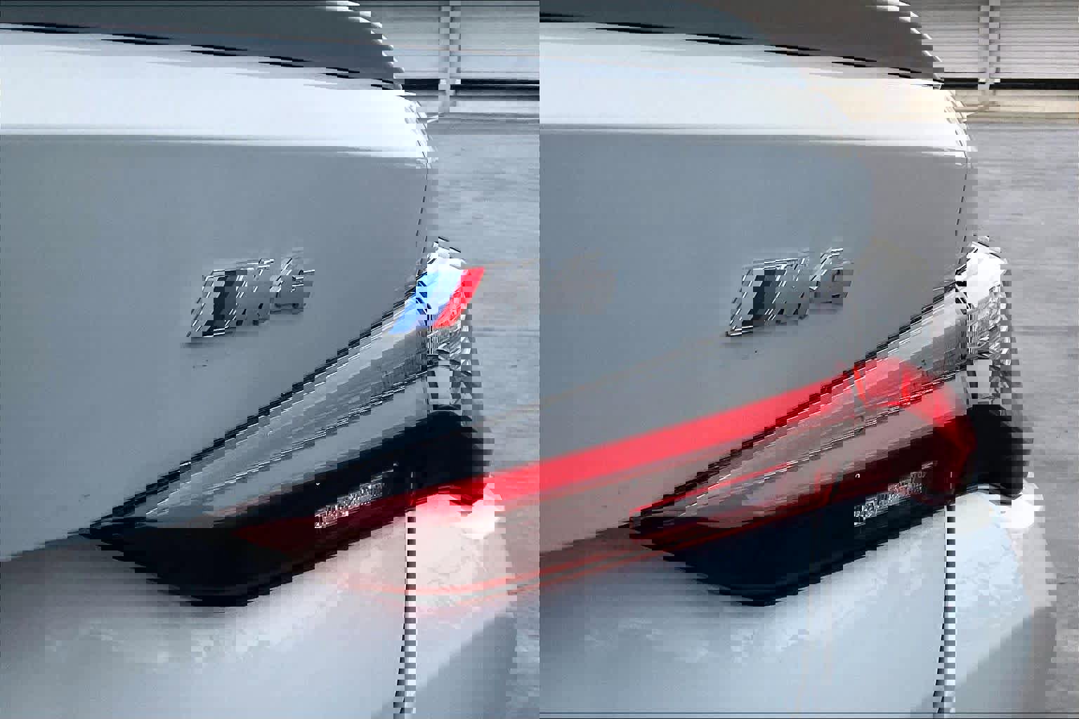 Used 2023 BMW M4 Coupe w/ M Driver's Package image 11