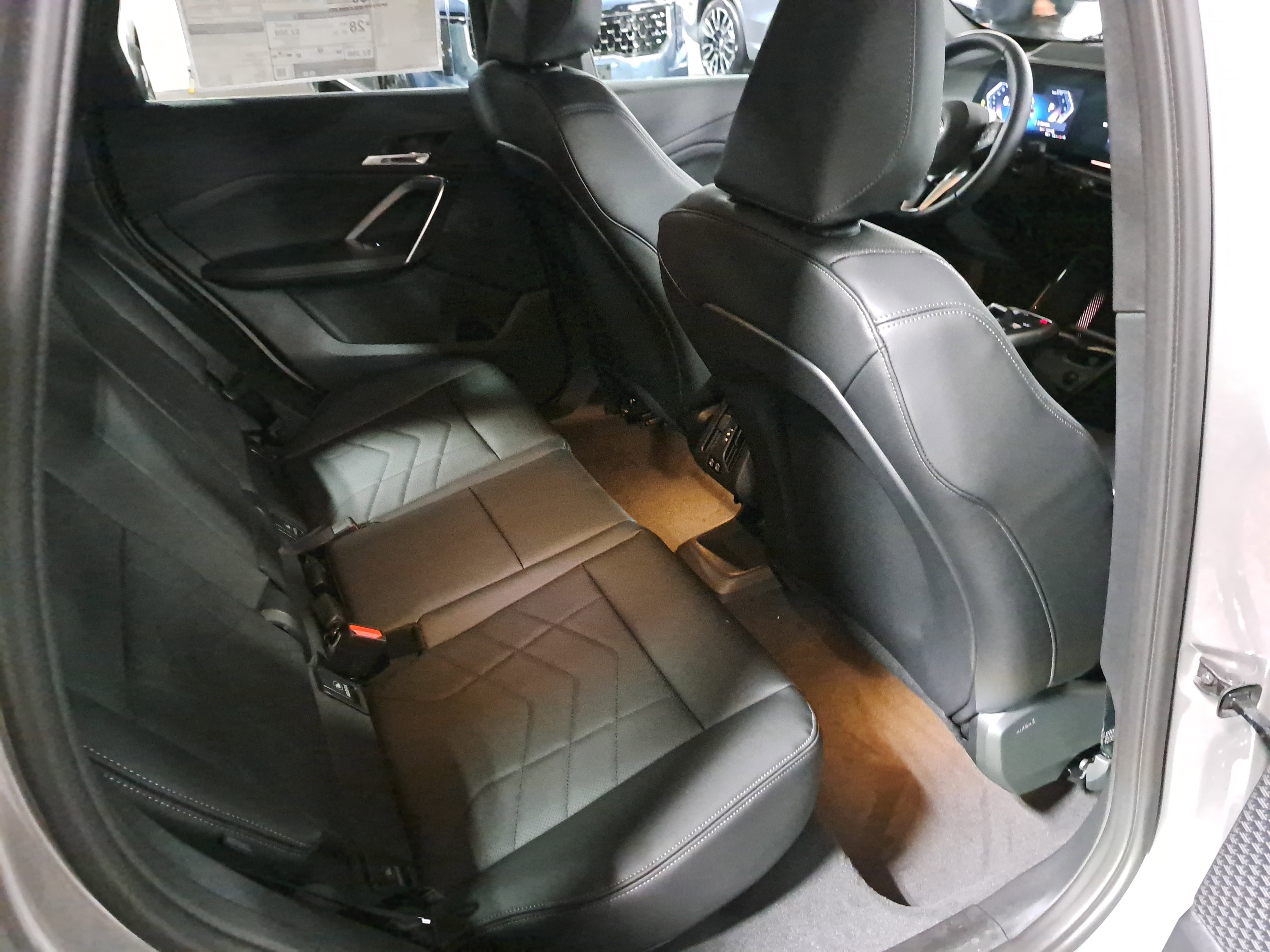 New 2026 BMW X1 xDrive28i w/ Technology Package image 11