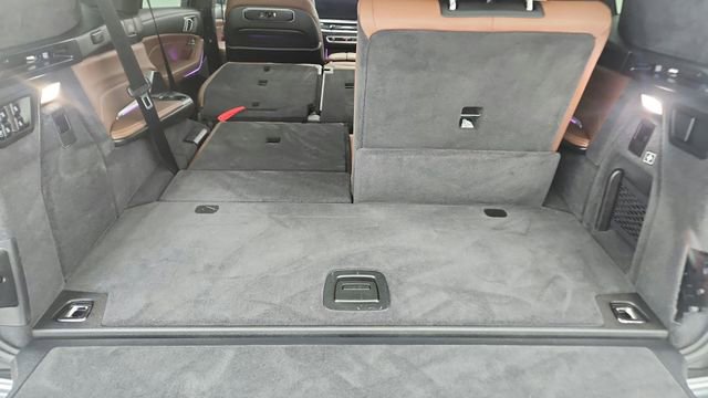 Used 2026 BMW X7 xDrive40i image 59