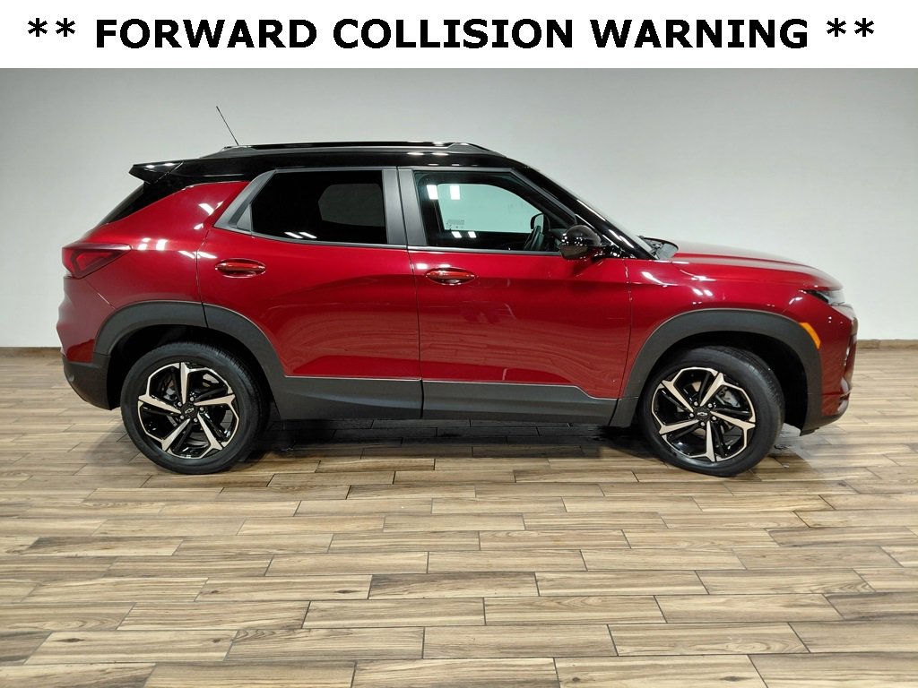 Used 2023 Chevrolet TrailBlazer RS w/ Sun and Liftgate Package image 10