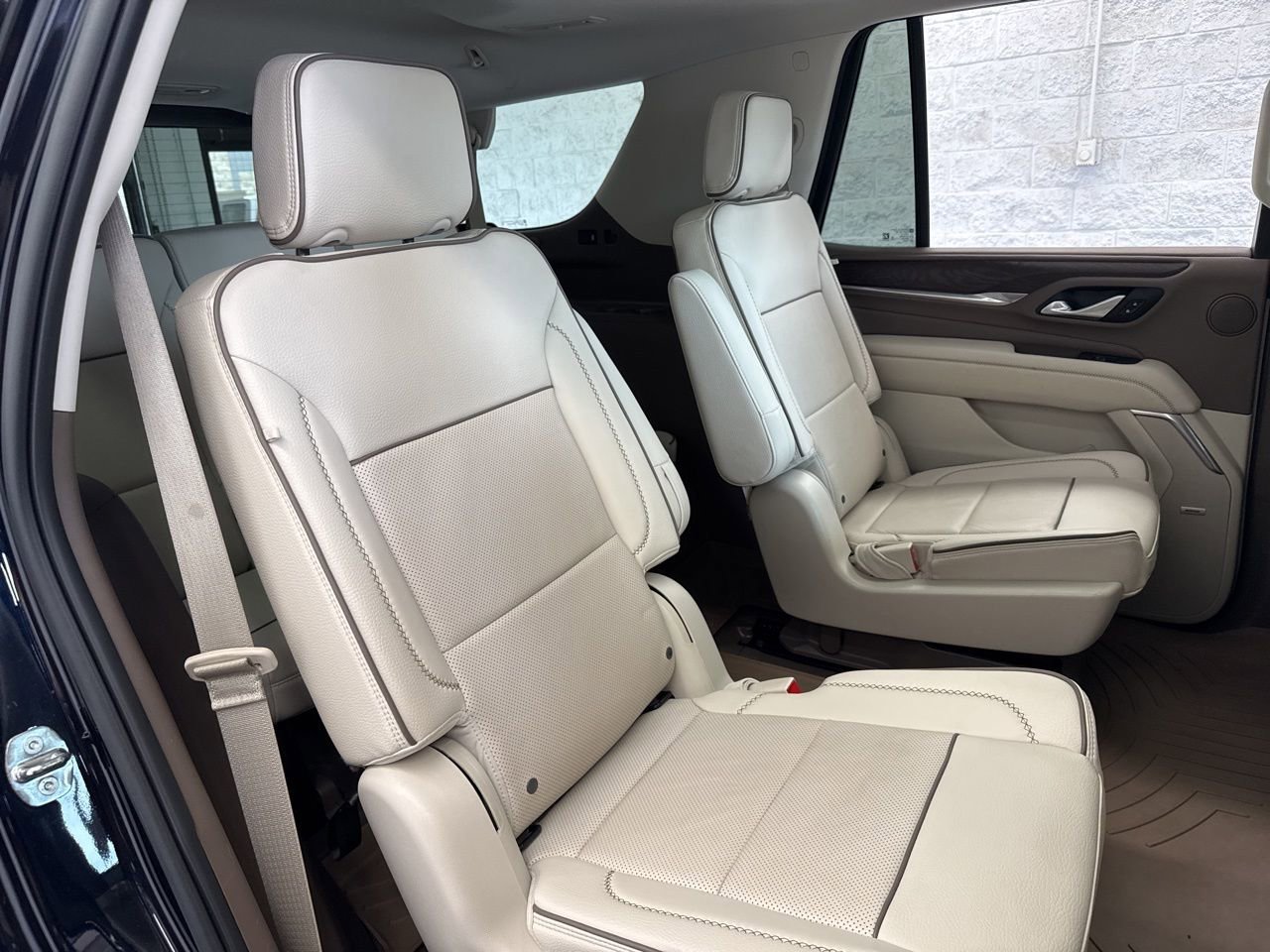 Used 2022 GMC Yukon Denali image 49