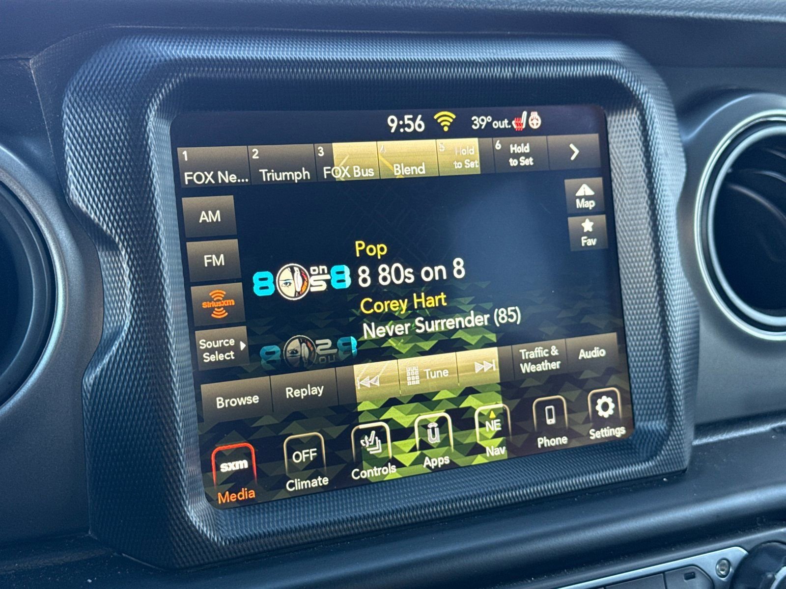 Used 2023 Jeep Wrangler Willys image 20