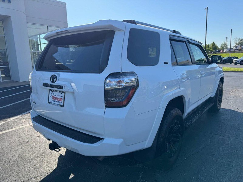 Used 2019 Toyota 4Runner SR5 Premium AWD/4WD image 3