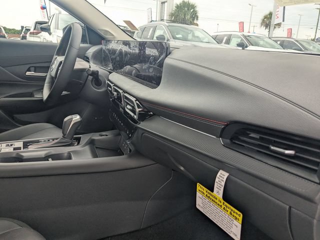 New 2026 Nissan Sentra SR w/ SR Premium Package FWD image 35