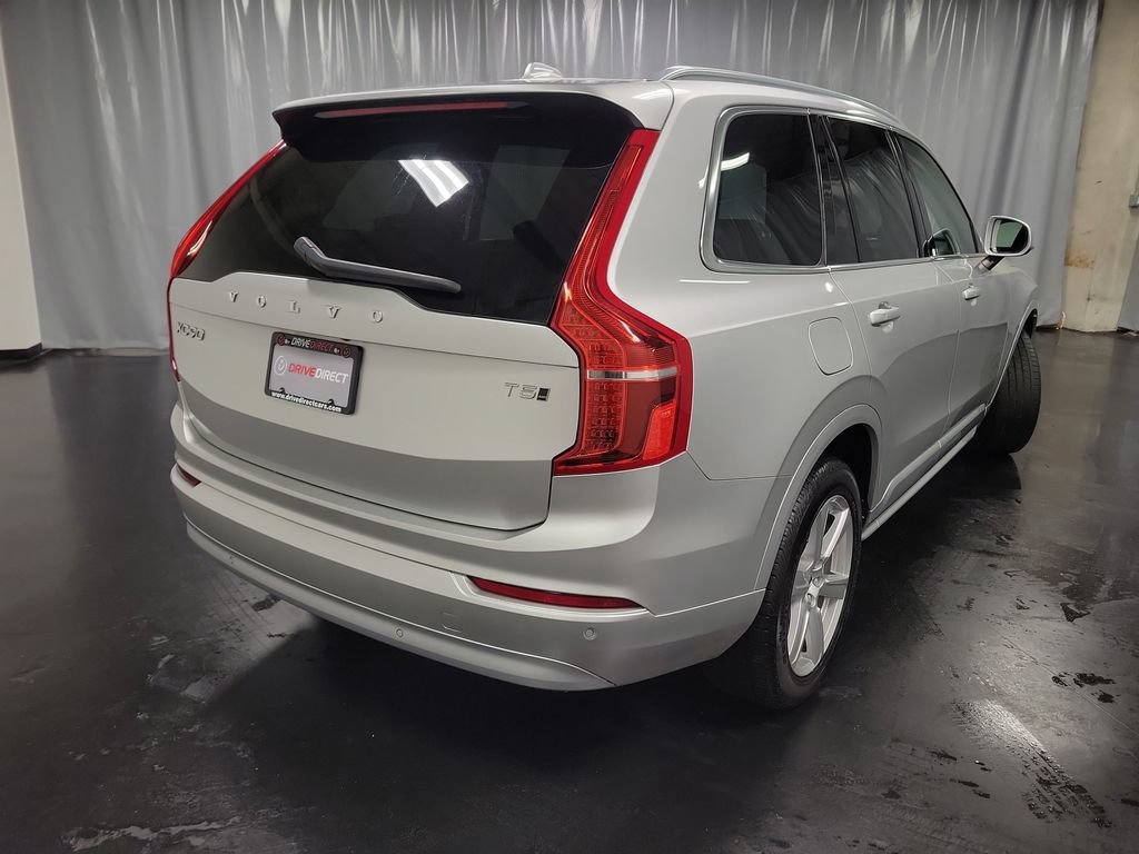 Used 2022 Volvo XC90 T5 Momentum AWD/4WD image 8