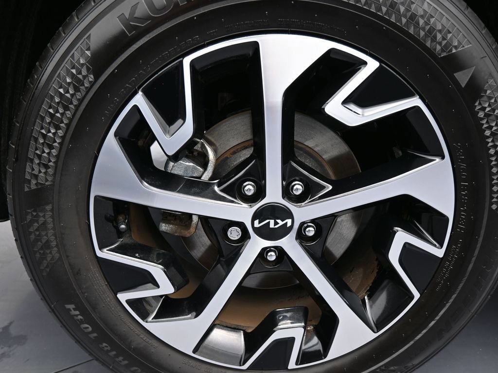 Used 2024 Kia Sportage EX image 44