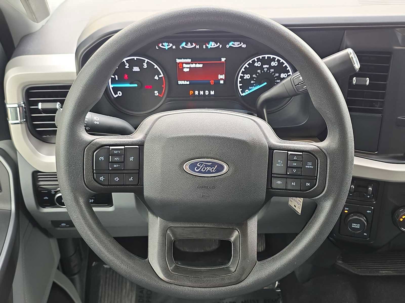 Used 2025 Ford F250 XLT image 19