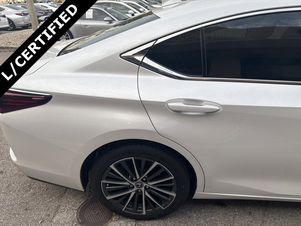 Used 2022 Lexus ES 350 w/ Premium Package image 4