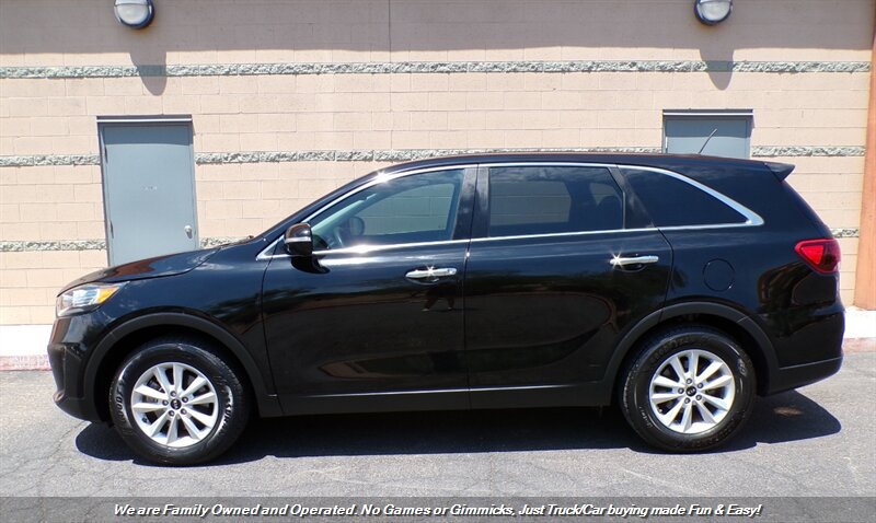 Used 2019 Kia Sorento L FWD image 7