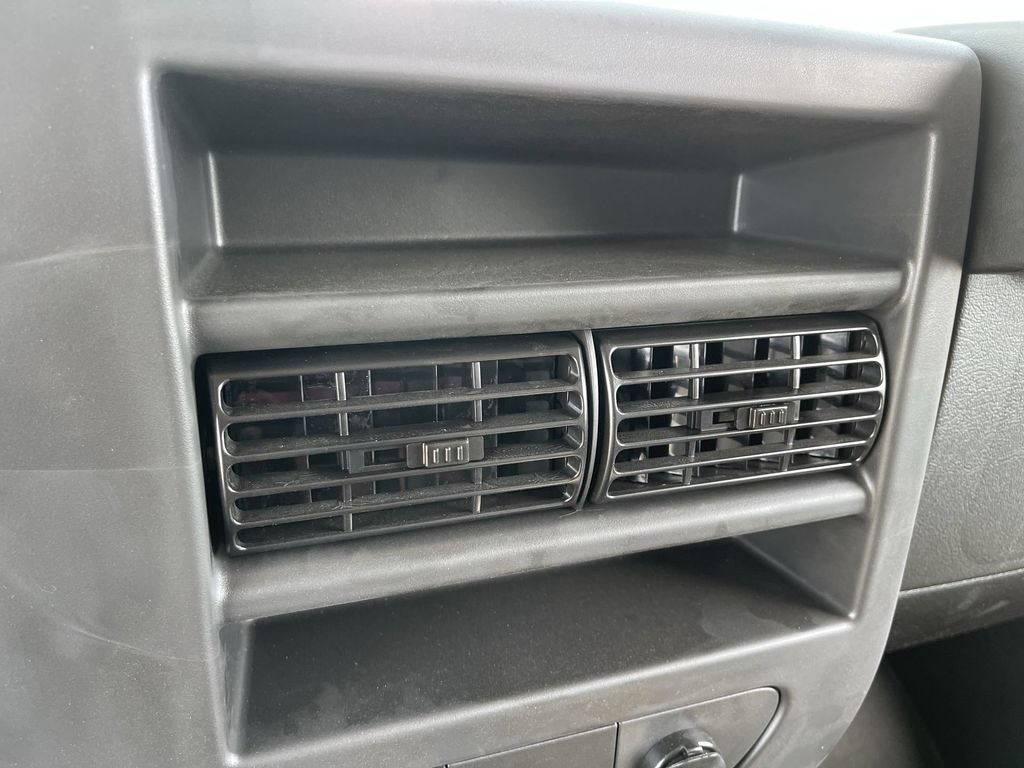 New 2025 GMC Savana 2500 Extended w/ Driver Convenience Package RWD image 22