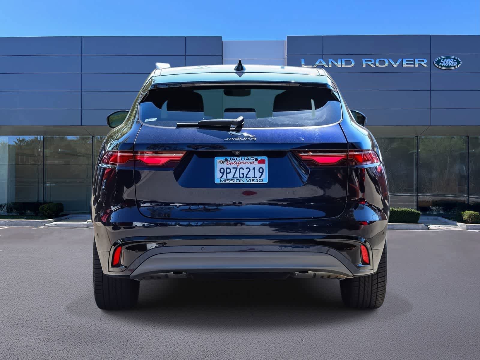Used 2025 Jaguar F-PACE R-Dynamic S AWD/4WD image 5