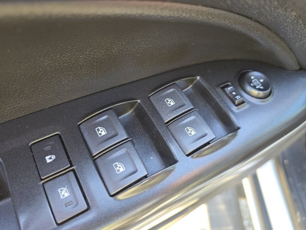 Used 2019 Chevrolet Colorado LT w/ LT Convenience Package AWD/4WD image 28