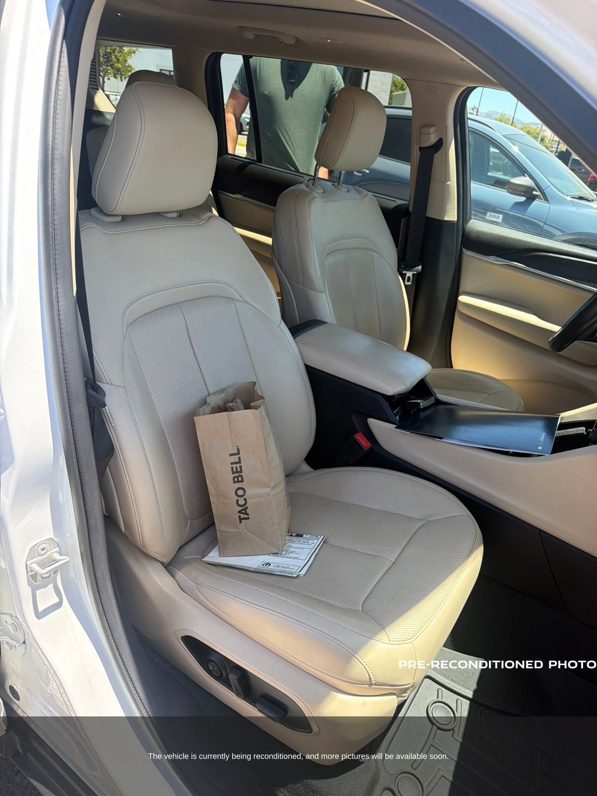 Used 2021 Jeep Grand Cherokee L Limited w/ Luxury Tech Group II AWD/4WD image 11
