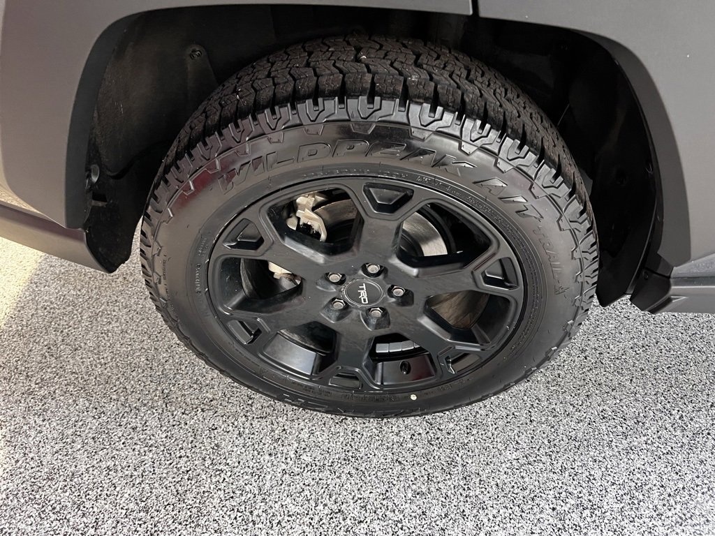 Used 2022 Toyota RAV4 TRD Off-Road image 7