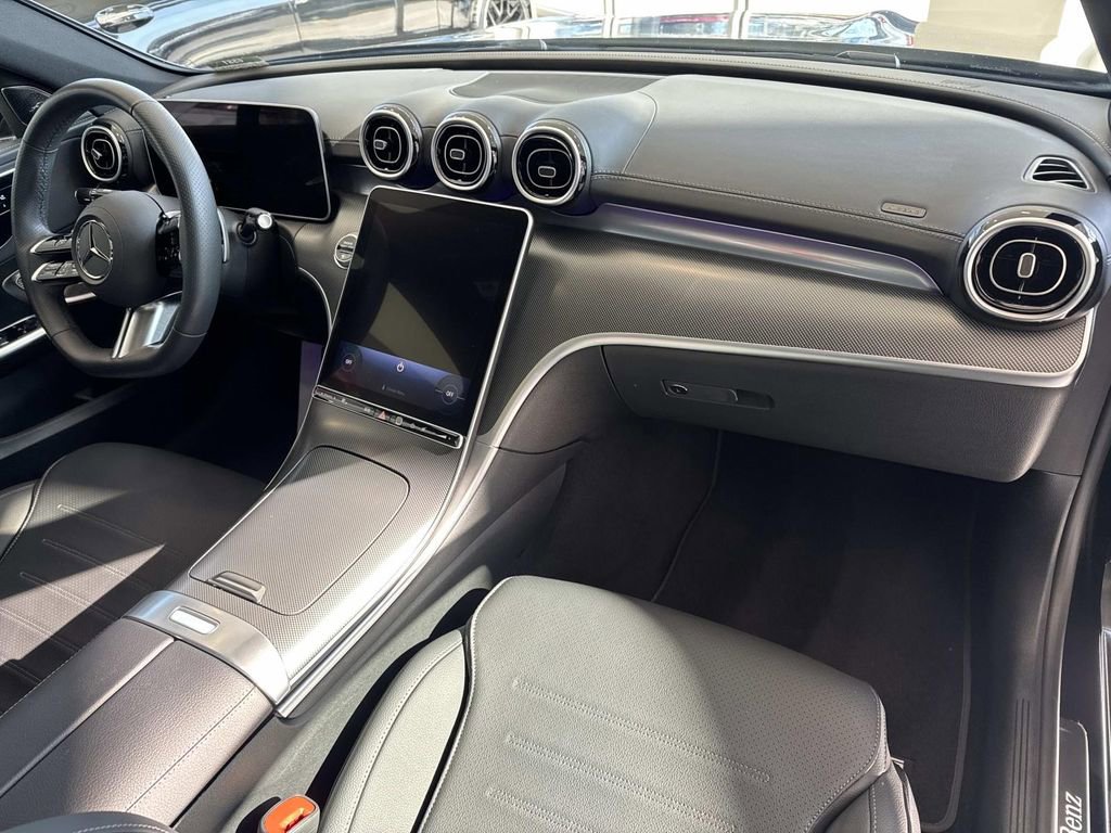 Used 2024 Mercedes-Benz C 300 Sedan image 13