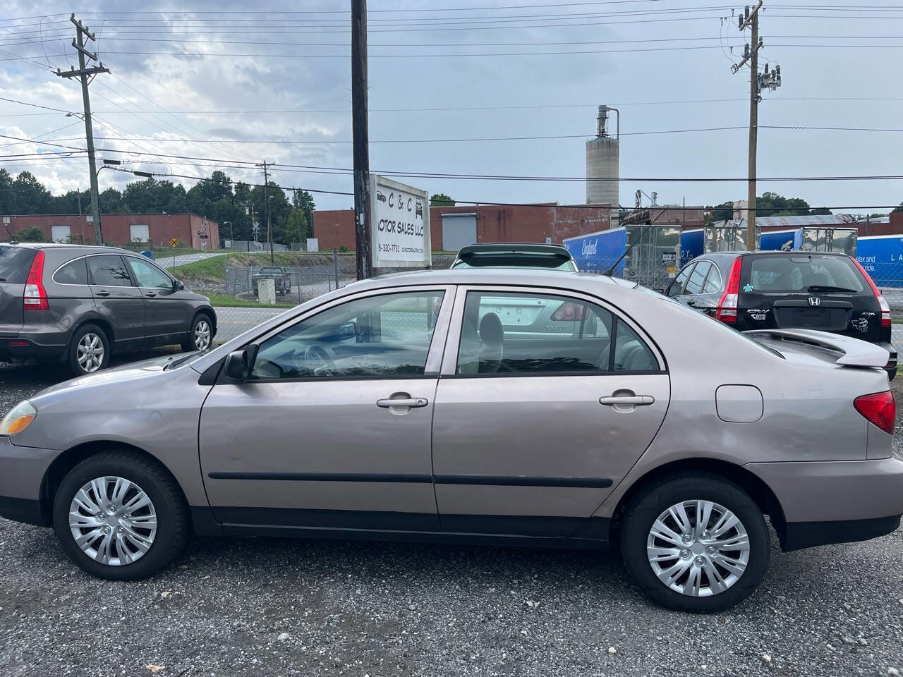 Used 2003 Toyota Corolla CE image 2
