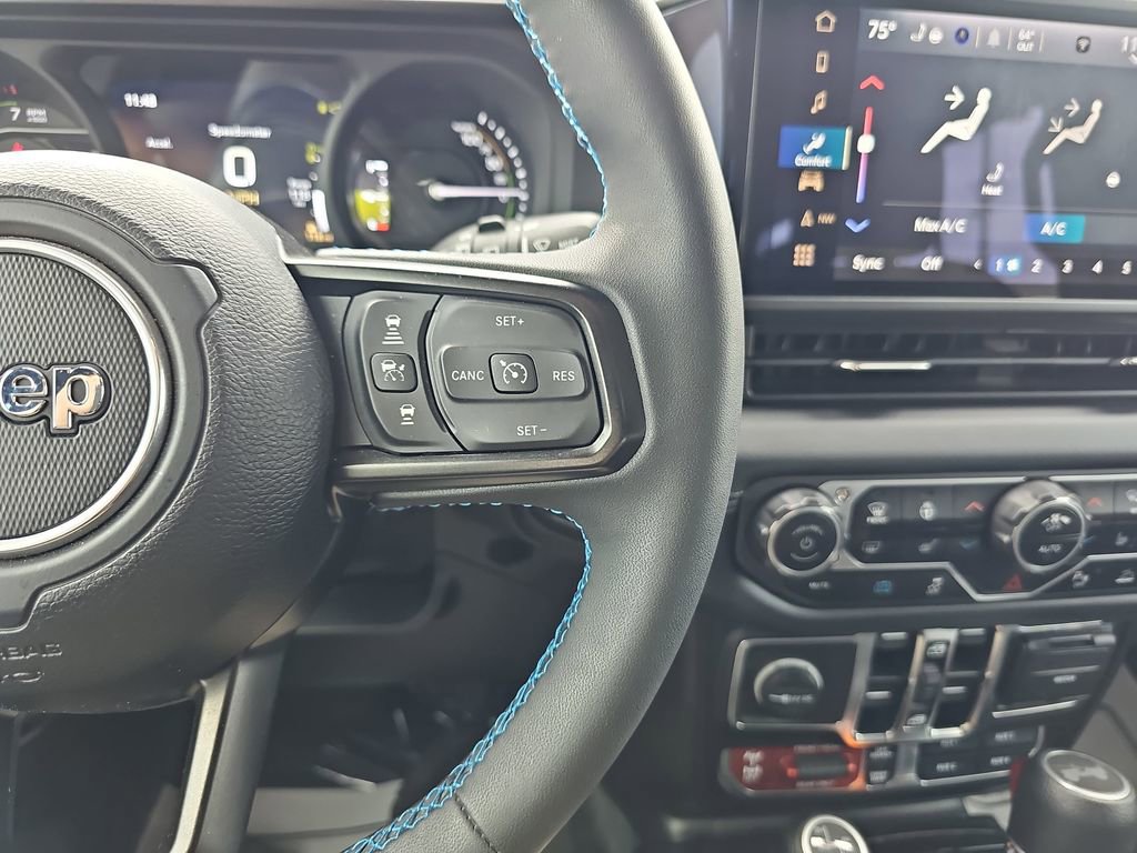 Used 2024 Jeep Wrangler Unlimited Rubicon 4xe w/ Technology Group image 21